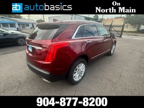 Used 2017 Cadillac XT5 FWD image 5