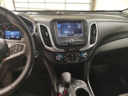 Used 2024 Chevrolet Equinox LT image 7