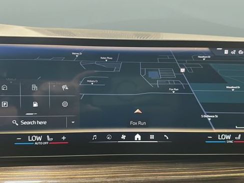 Used 2026 BMW X5 xDrive40i AWD/4WD image 16