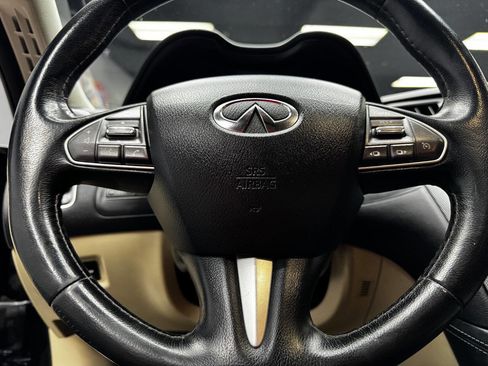 Used 2017 INFINITI Q50 Signature Edition w/ Cargo Package (L95) image 21