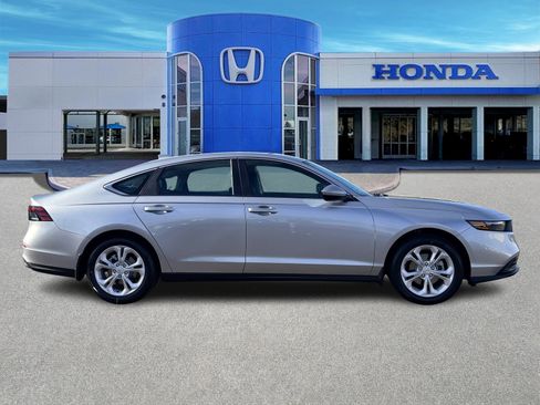 New 2026 Honda Accord LX image 7