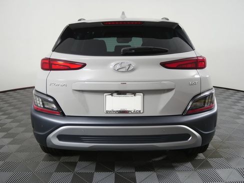 Used 2023 Hyundai Kona Limited FWD image 4
