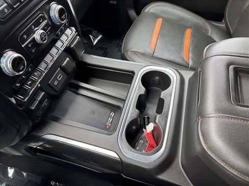 Used 2019 GMC Sierra 1500 AT4 w/ AT4 Premium Package AWD/4WD image 16