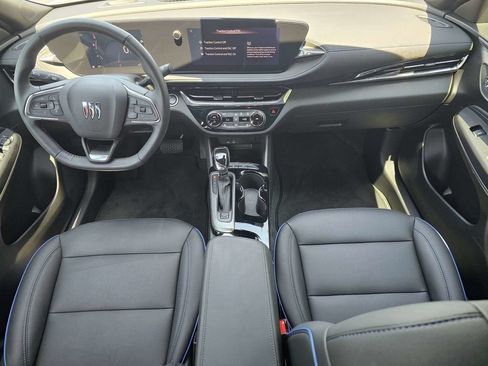 Used 2025 Buick Envista Sport Touring w/ Convenience I Package FWD image 15