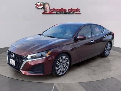 Certified 2024 Nissan Altima 2.5 SL
