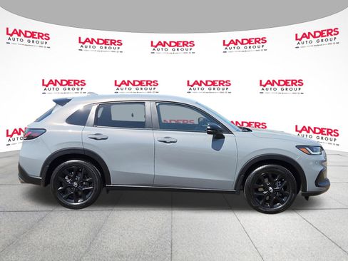 Used 2024 Honda HR-V Sport image 2