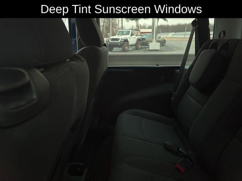 Used 2019 Jeep Wrangler Sport image 16