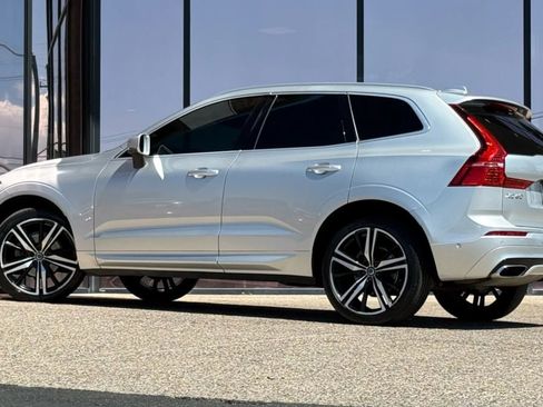 Used 2019 Volvo XC60 T5 R-Design w/ Protection Package image 7