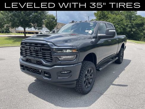 New 2026 RAM 2500 Tradesman AWD/4WD image 7