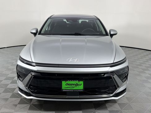 Used 2025 Hyundai Sonata SEL FWD image 6