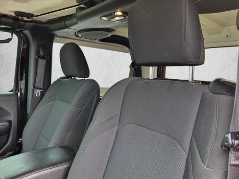 Used 2020 Jeep Wrangler Sport AWD/4WD image 14