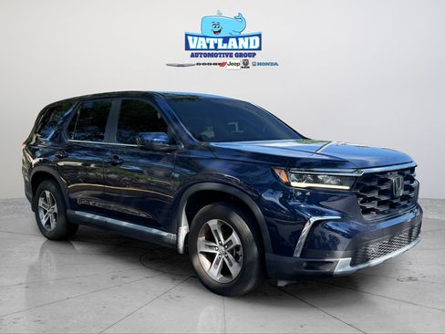 Used 2025 Honda Pilot EX-L image 7