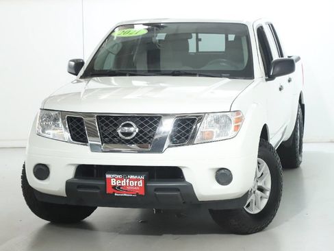 Certified 2021 Nissan Frontier SV RWD image 5