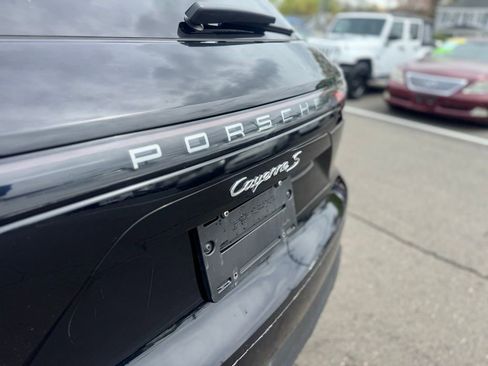 Used 2019 Porsche Cayenne S AWD/4WD image 18