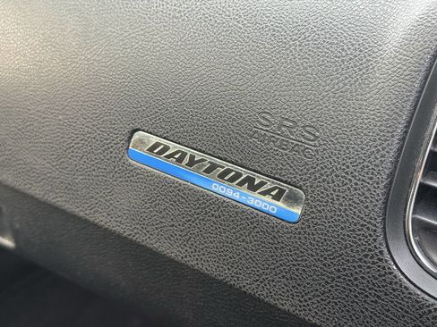 Used 2013 Dodge Charger R/T image 18