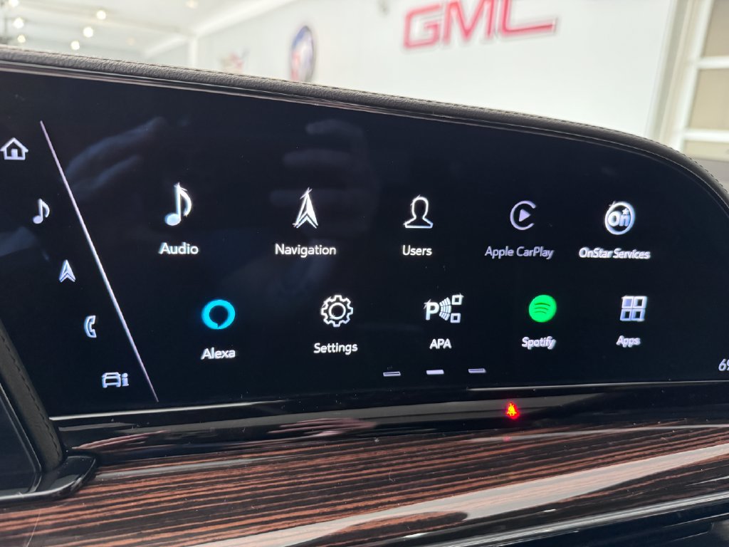 Certified 2024 Cadillac Escalade Premium Luxury AWD/4WD image 23