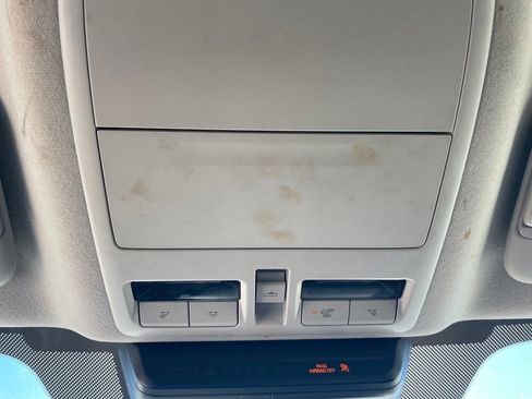 Used 2024 MAZDA MAZDA3 s image 16