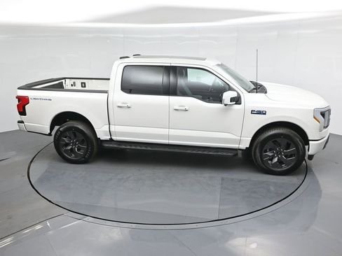 New 2025 Ford F150 Lightning Lariat w/ Max Trailer Tow Package image 55