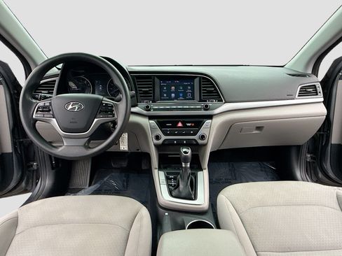 Used 2018 Hyundai Elantra SEL FWD image 3