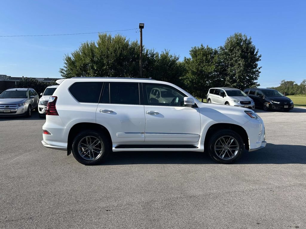 Used 2018 Lexus GX 460 Premium AWD/4WD image 9