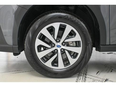 Used 2023 Subaru Outback Premium image 21