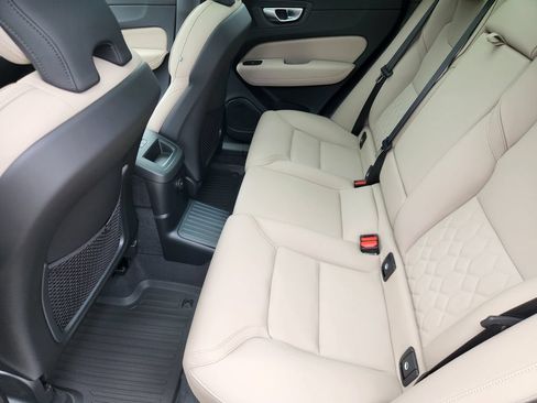 New 2026 Volvo XC60 T8 Plus w/ Protection Package Premier AWD/4WD image 11