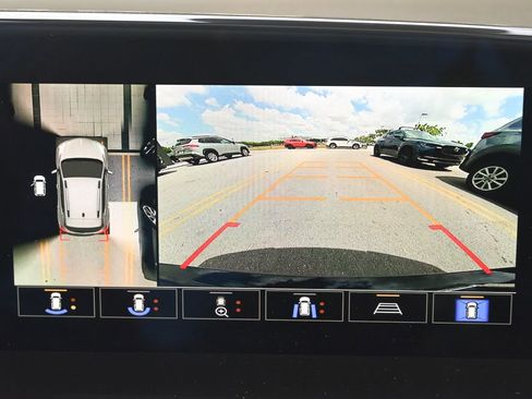 Used 2025 Buick Encore GX Sport Touring w/ Experience Buick Package FWD image 29
