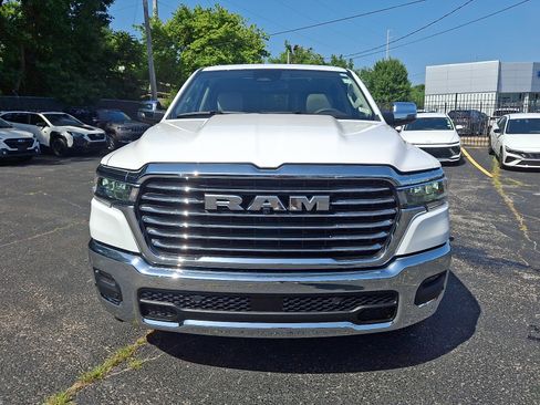 Used 2025 RAM 1500 Laramie AWD/4WD image 2