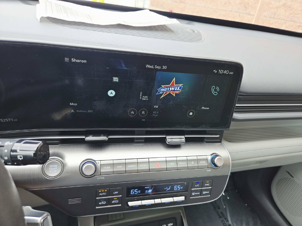 Used 2024 Hyundai Kona Limited AWD/4WD image 24