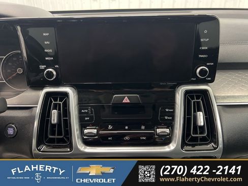 Used 2022 Kia Sorento SX image 28