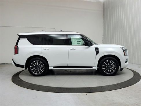 New 2026 Nissan Armada Platinum Reserve image 8