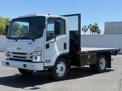 New 2024 Chevrolet Low Cab Forward image 13