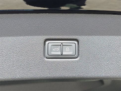 New 2026 Audi Q8 Premium Plus image 13