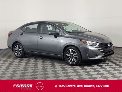 New 2025 Nissan Versa SV w/ Trunk Package
