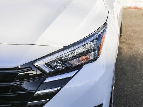 Certified 2025 Nissan Versa S w/ Trunk Package image 4