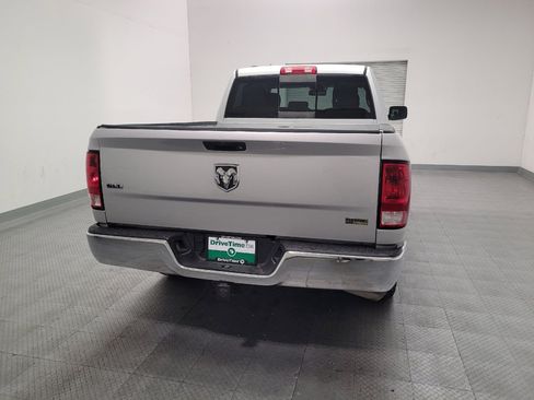 Used 2016 RAM 1500 Classic SLT RWD image 7