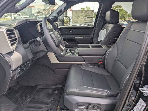 New 2026 Toyota Tundra Limited AWD/4WD image 20