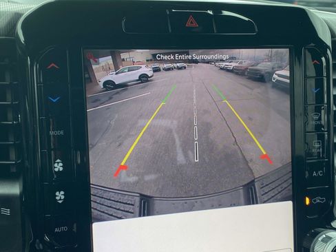 Used 2025 RAM 2500 Big Horn image 26