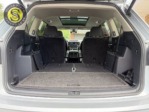 Used 2021 Volkswagen Atlas SEL AWD/4WD image 28