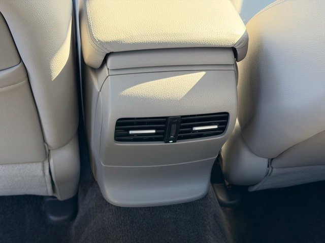 Used 2010 Honda Accord EX-L image 16