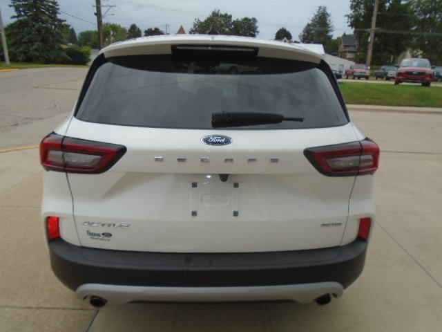 Used 2023 Ford Escape Active AWD/4WD image 5