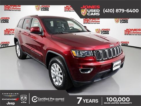 Used 2022 Jeep Grand Cherokee Laredo X image 1