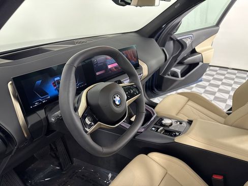 Used 2025 BMW X3 xDrive30i w/ Premium Package image 17