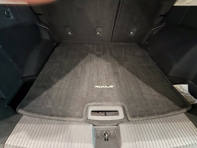 Used 2022 Nissan Rogue SV w/ SV Premium Package FWD image 21