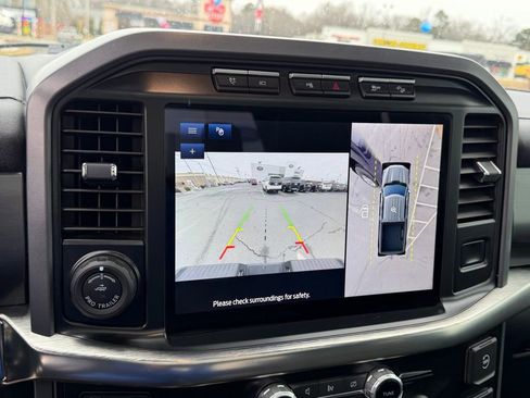 Used 2023 Ford F150 Lariat w/ Trailer Tow Package image 24