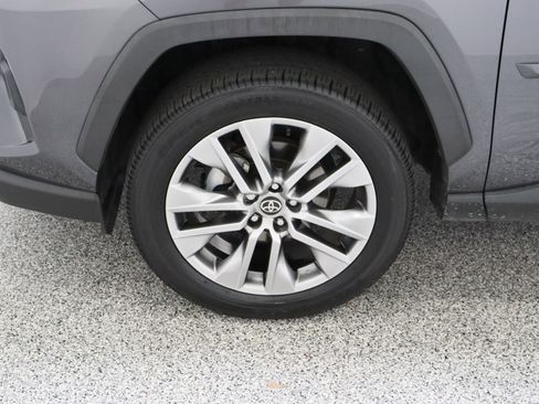 Certified 2022 Toyota RAV4 Limited FWD image 11