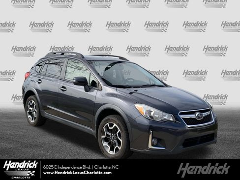 Used 2017 Subaru Crosstrek 2.0i Limited image 1