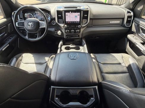 Used 2022 RAM 1500 Laramie AWD/4WD image 9