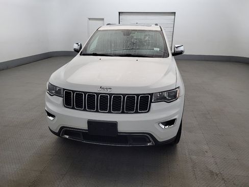Used 2019 Jeep Grand Cherokee Limited AWD/4WD image 15