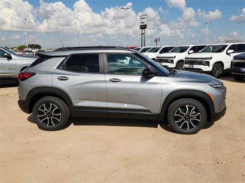 New 2026 Chevrolet TrailBlazer ACTIV w/ Driver Confidence Package image 5